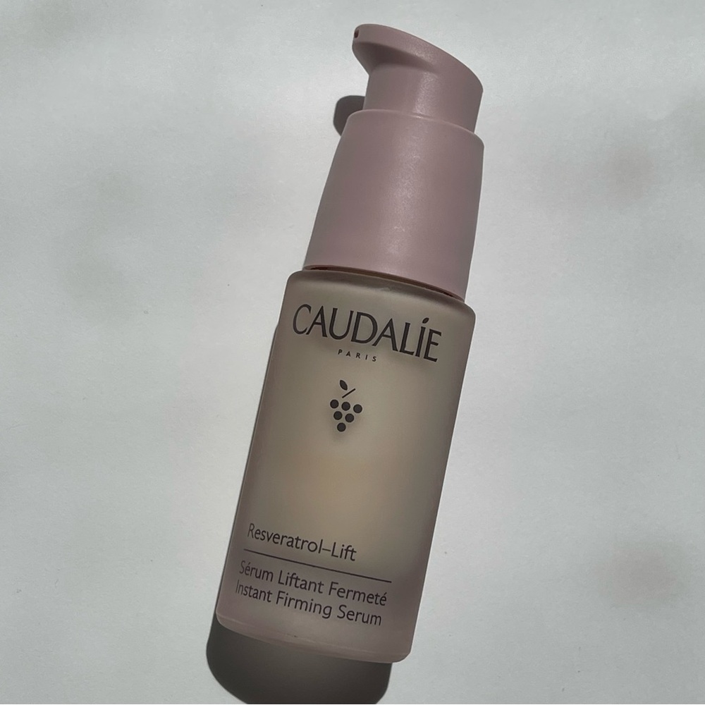 Caudalie NEW Resveratrol-Lift Instant Firming Serum - Cream and Pink